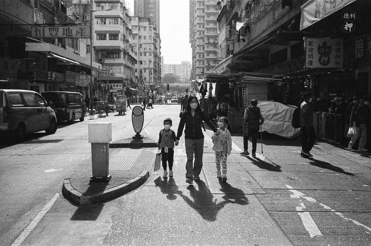 KIKI PAN 320 135-36