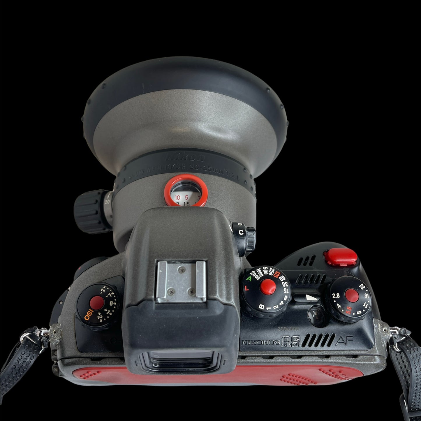 Nikonos RS AF w/20-35 L#400582 B#2004090