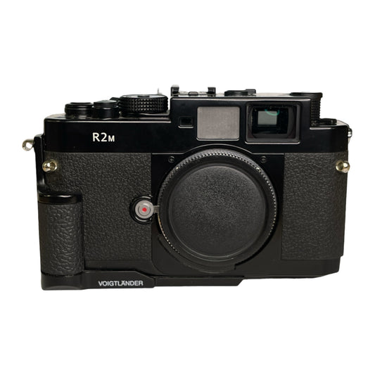 Voigtlander Bessa R2m Body with Side Grip